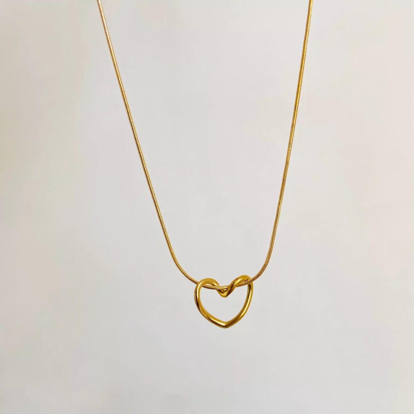 Amour Necklace