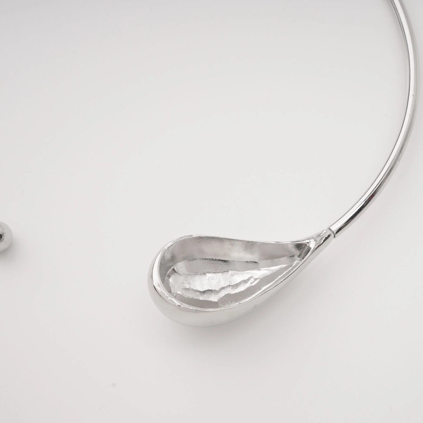 Brisa Drop Necklace