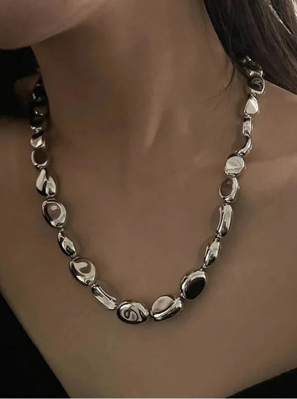 Arena Necklace