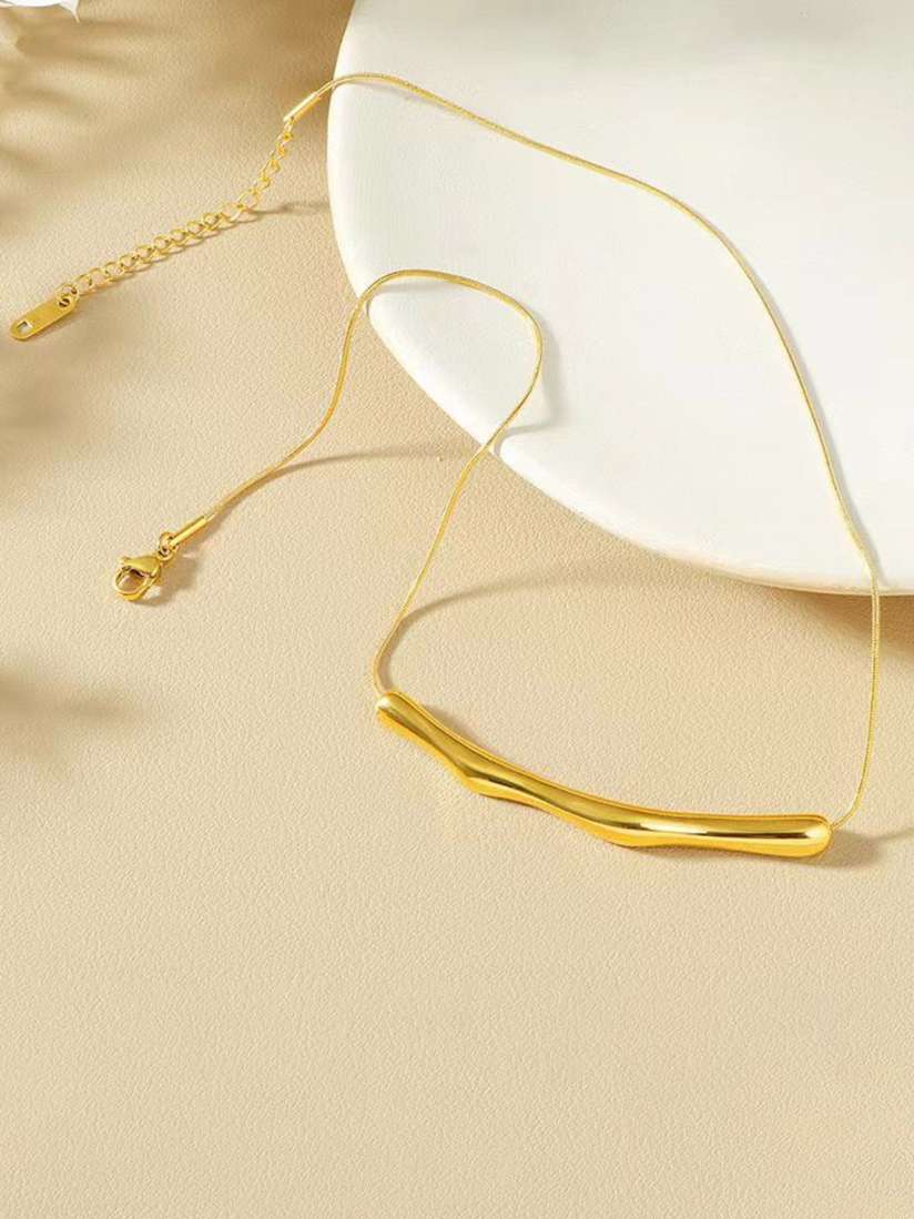 Rihla Necklace