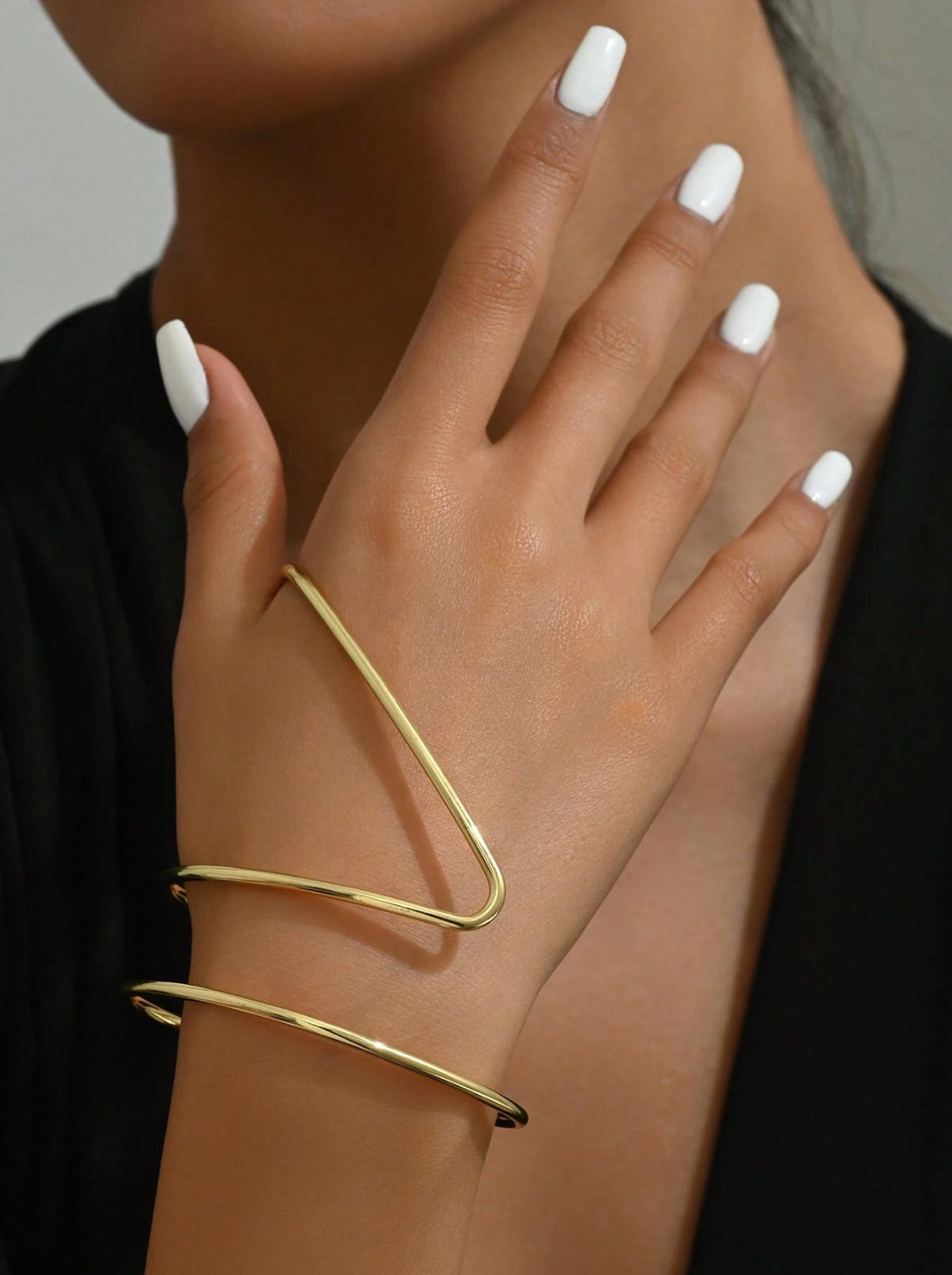Cadre Thumb Cuff Bracelet