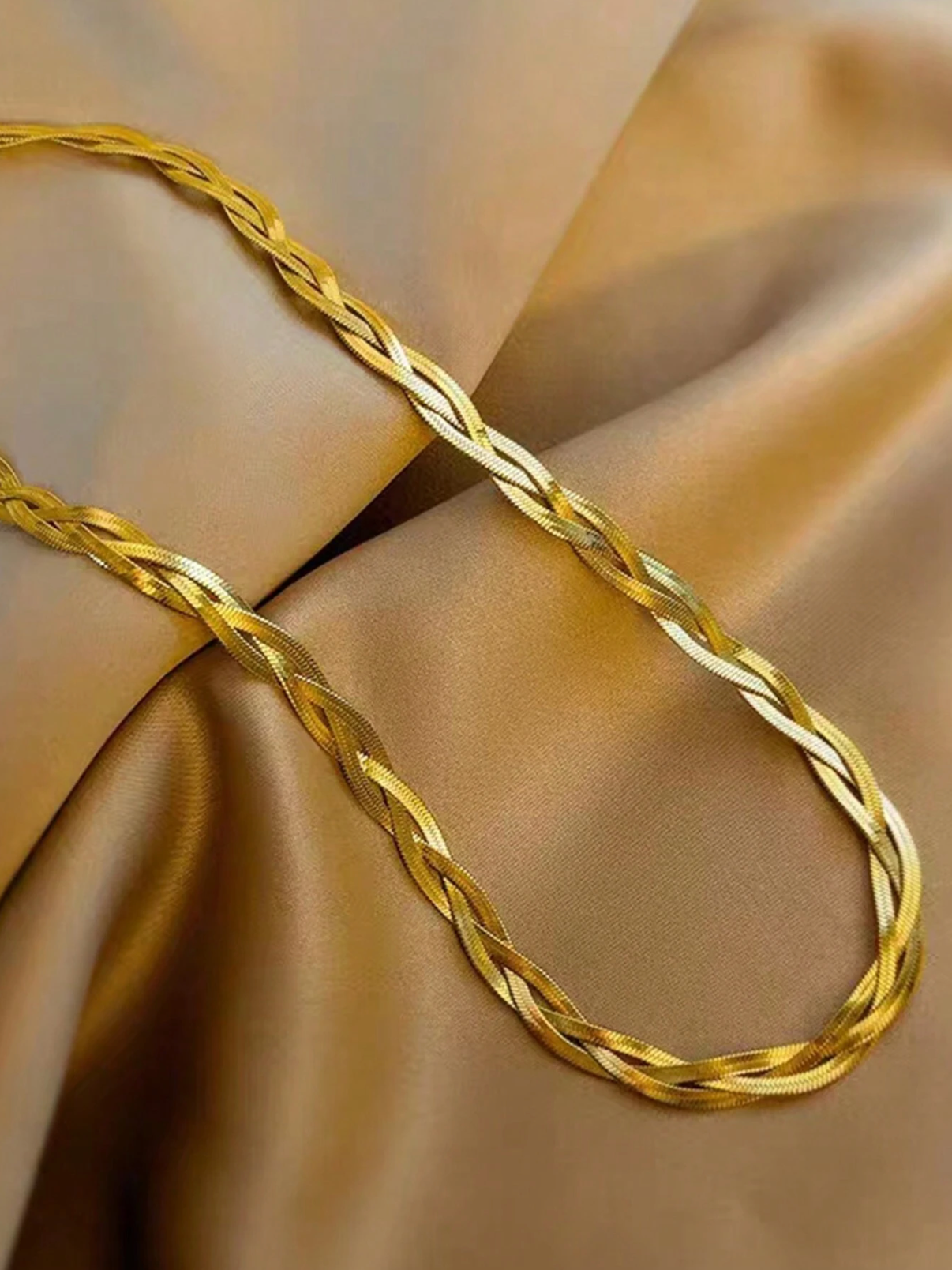 Tresse Necklace