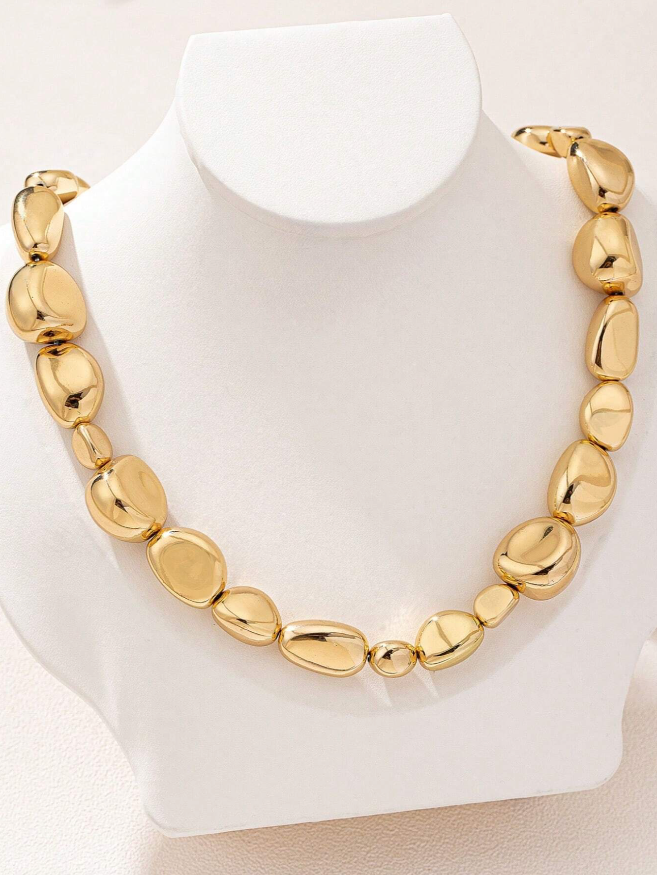Arena Necklace