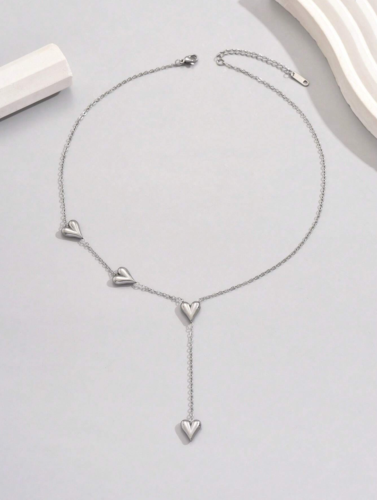 Carino Necklace