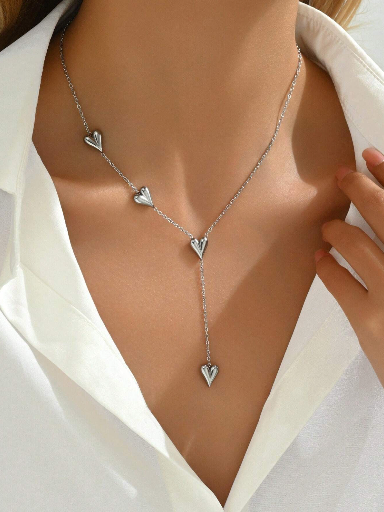 Carino Necklace