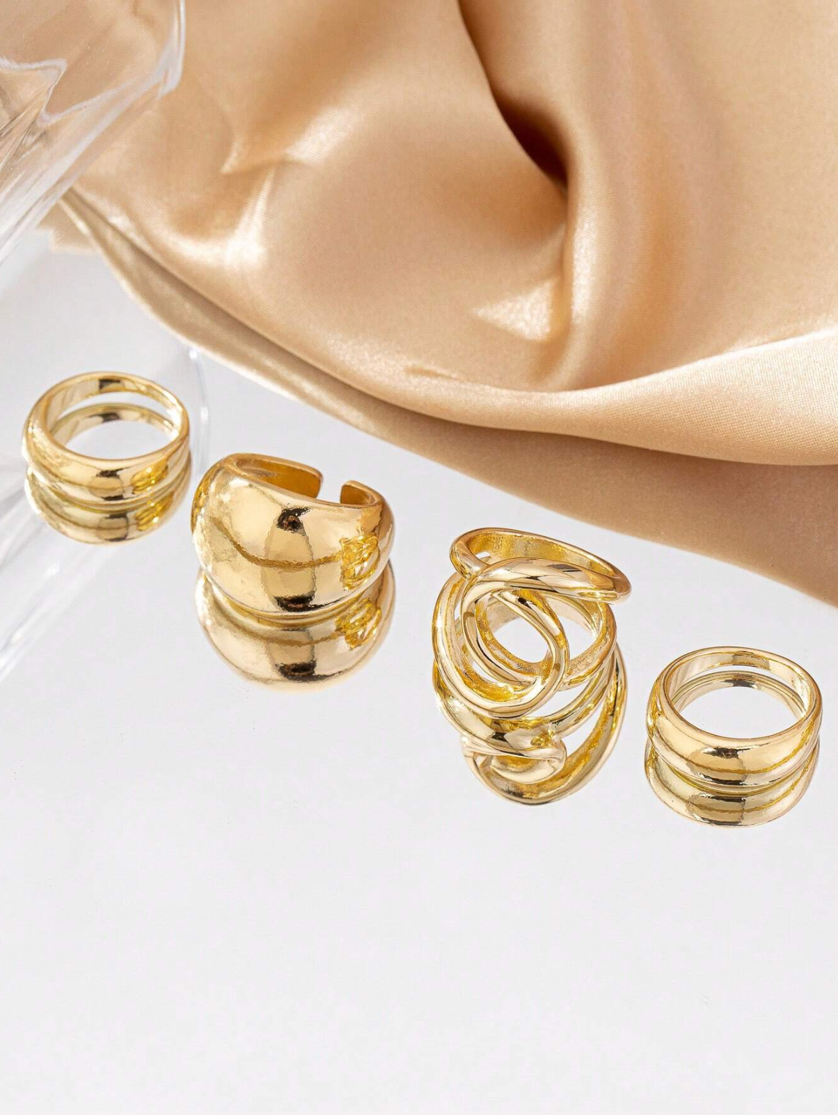 Halo Ring Set of 4