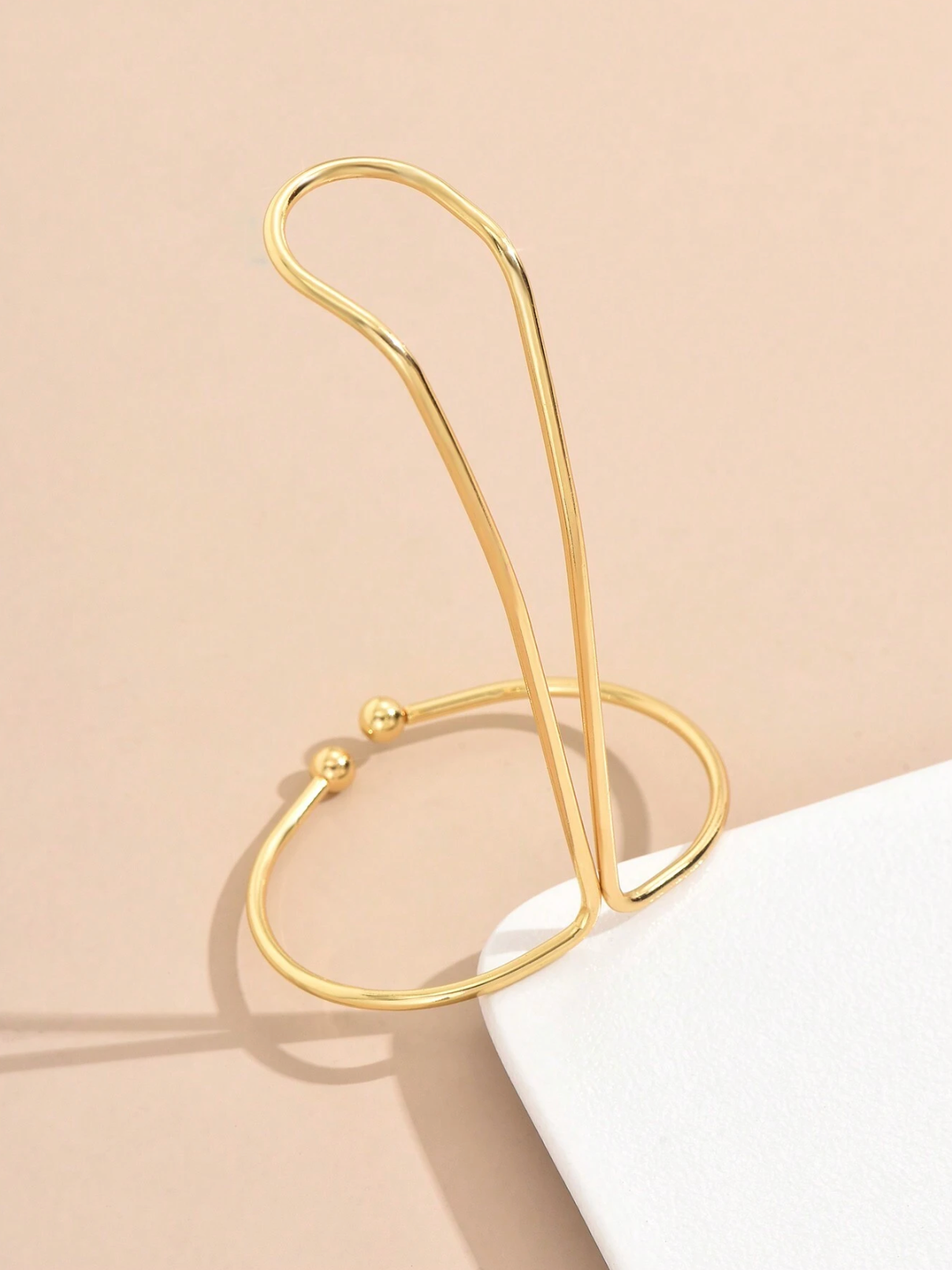 Cadre Finger Cuff Bracelet