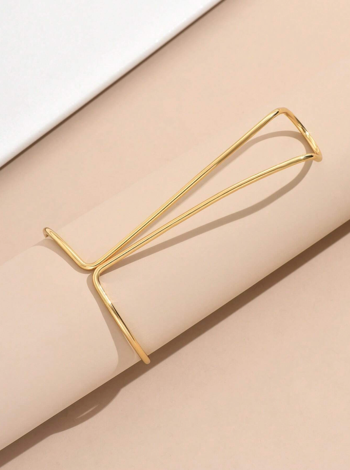 Cadre Finger Cuff Bracelet