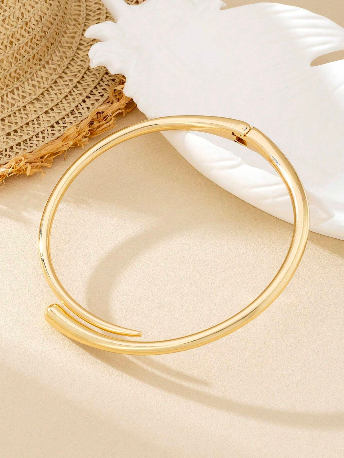 Bella Necklace