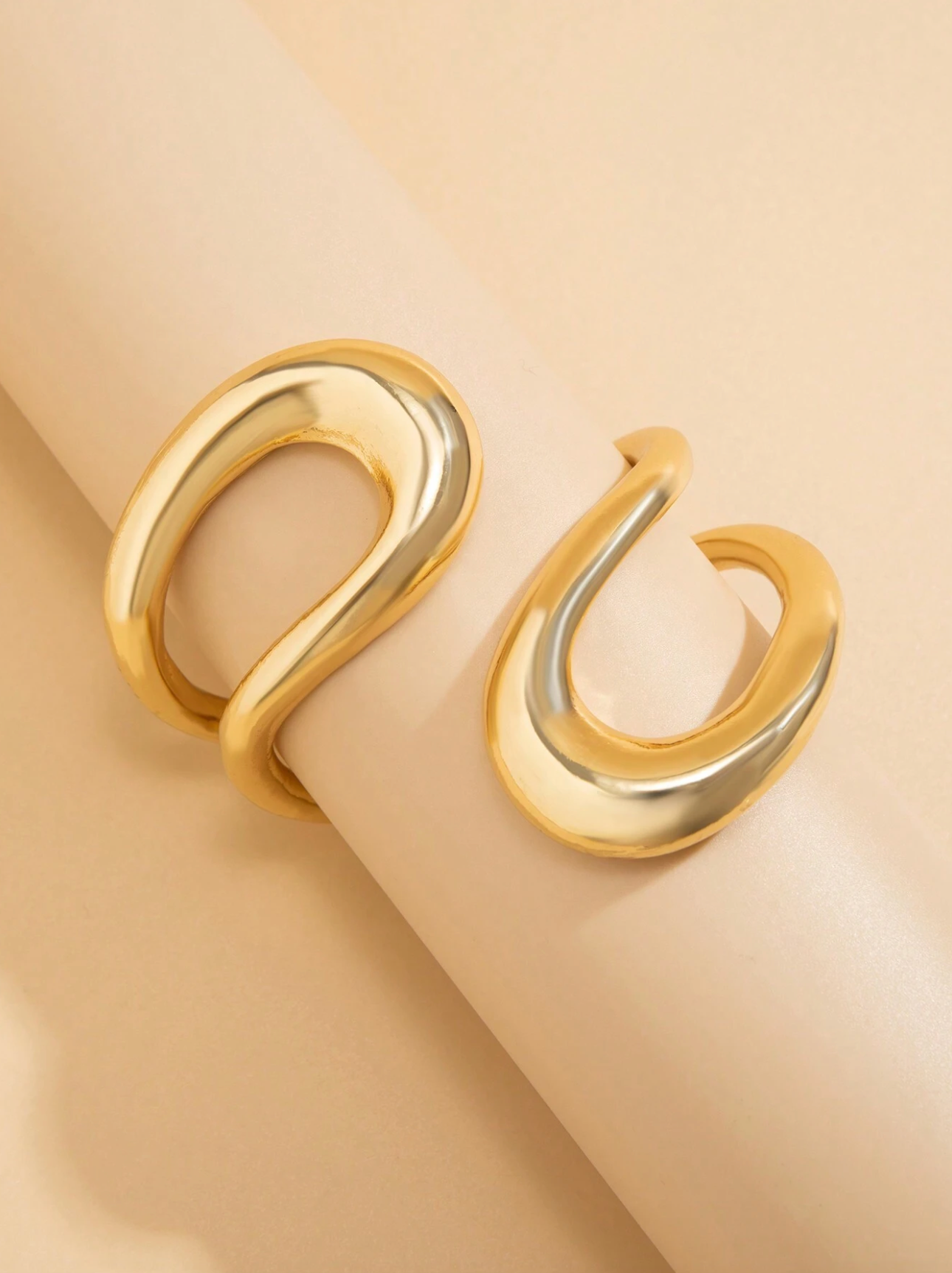 Solaz Cuff Bracelet