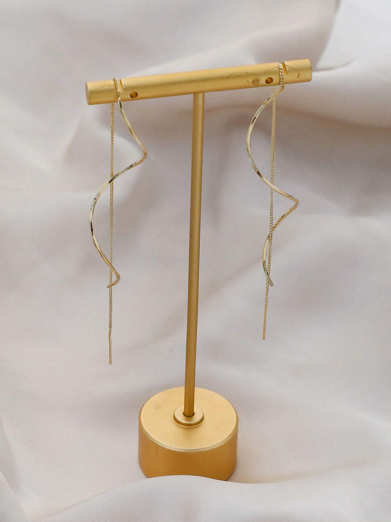 Olas Dangle Earrings