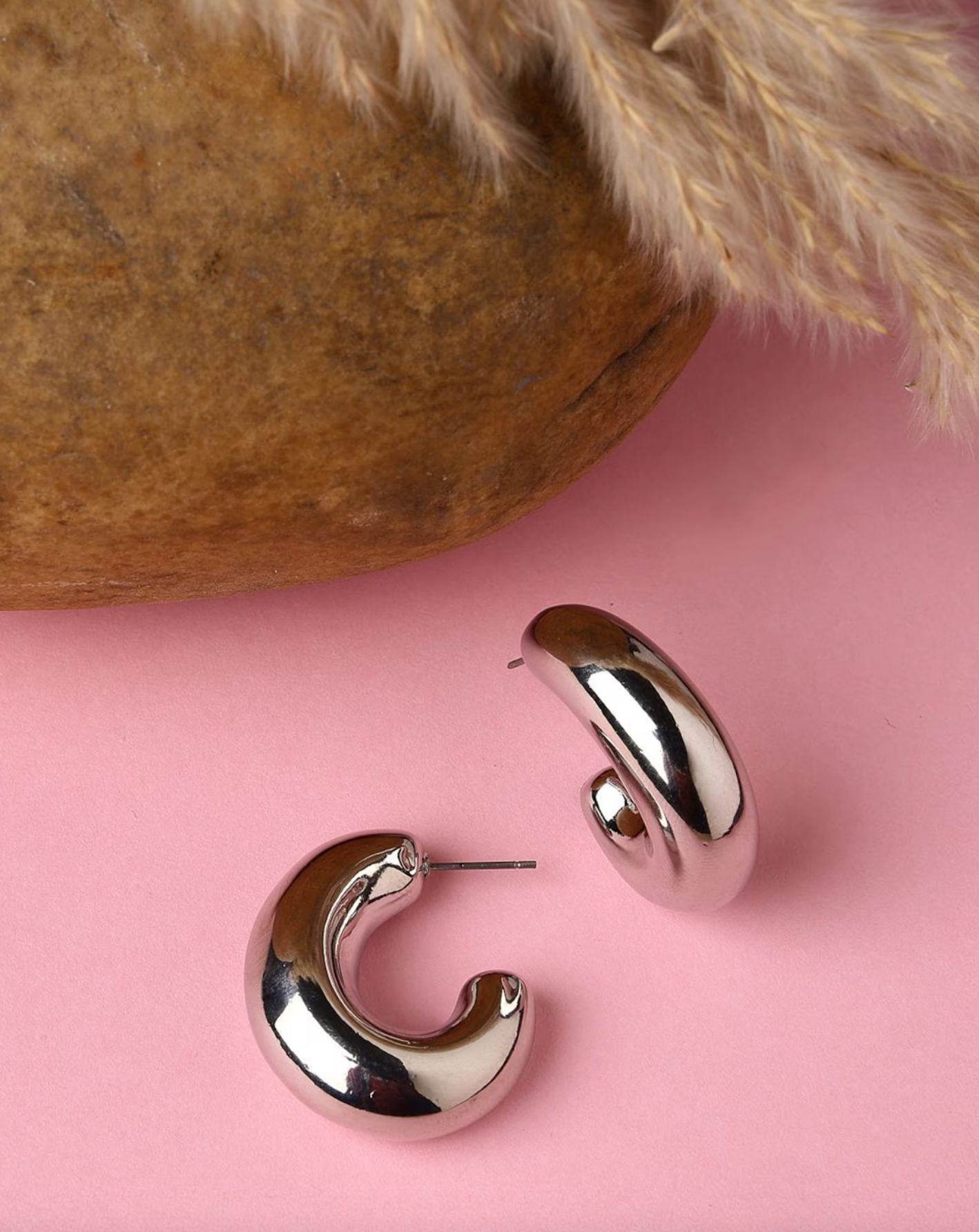 Luz Mini Earrings
