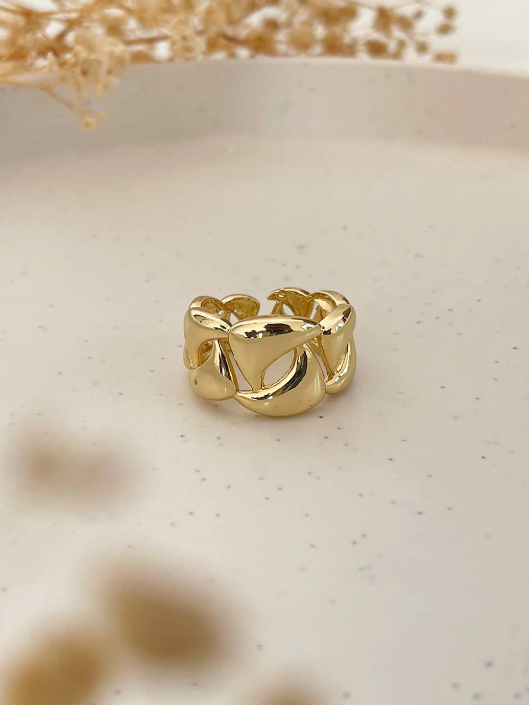 Wahda Ring