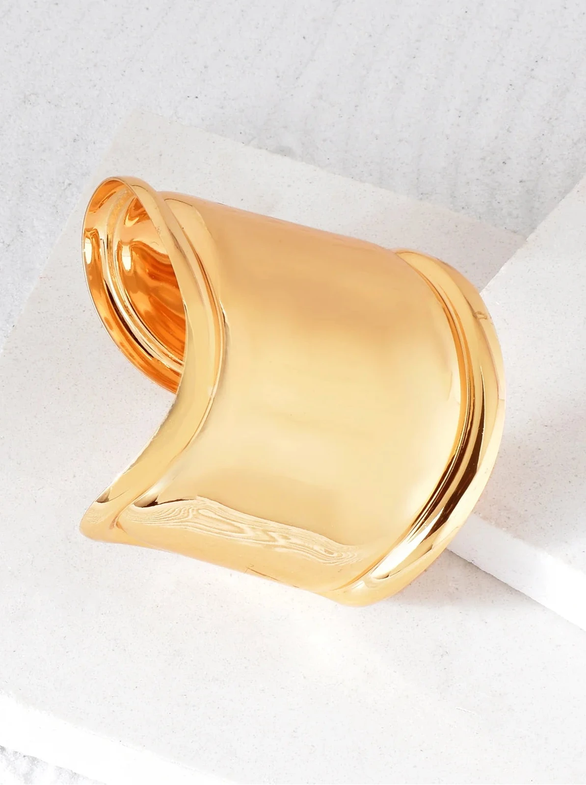 Brillo Cuff Bracelet