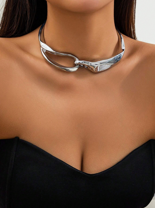 Twisted Silver Statement Neckpiece