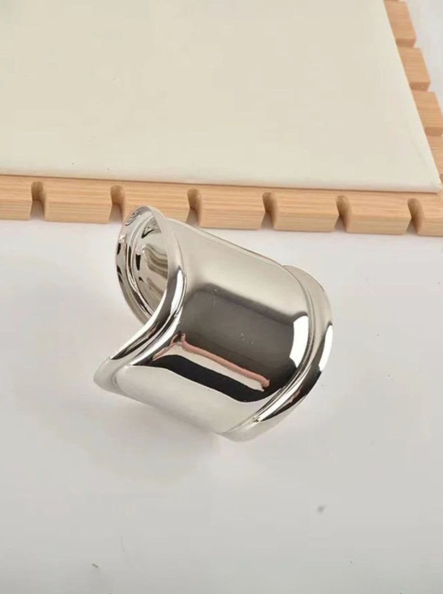 Brillo Cuff Bracelet