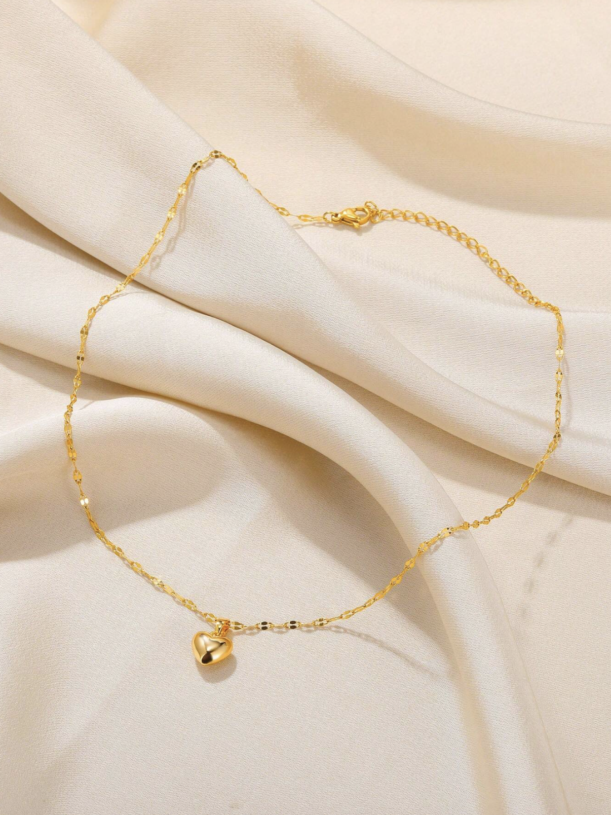 Coeur Necklace