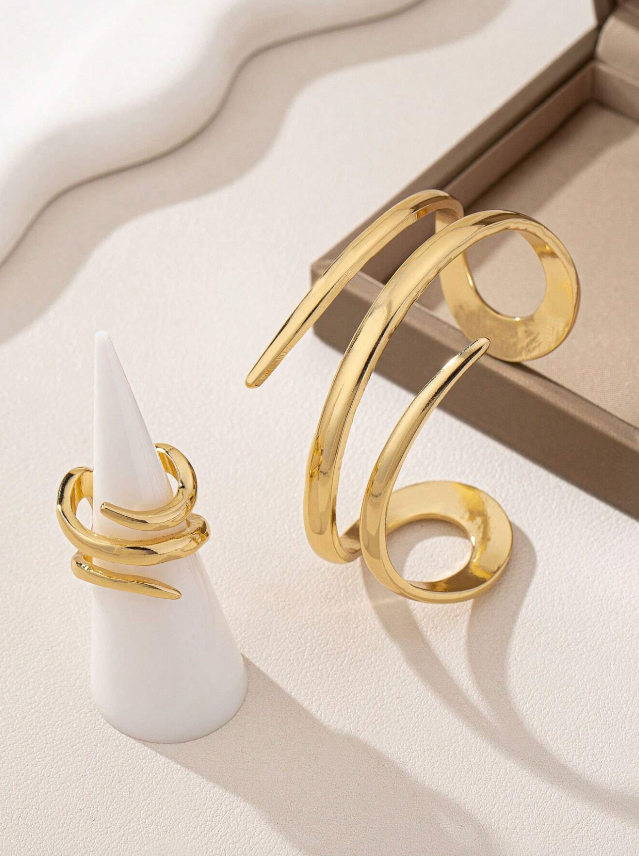 Enroule Ring