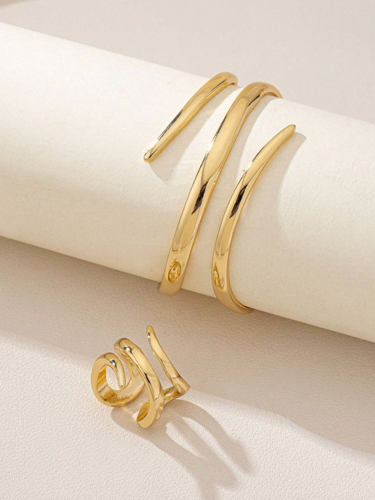 Zahra Cuff Bracelet