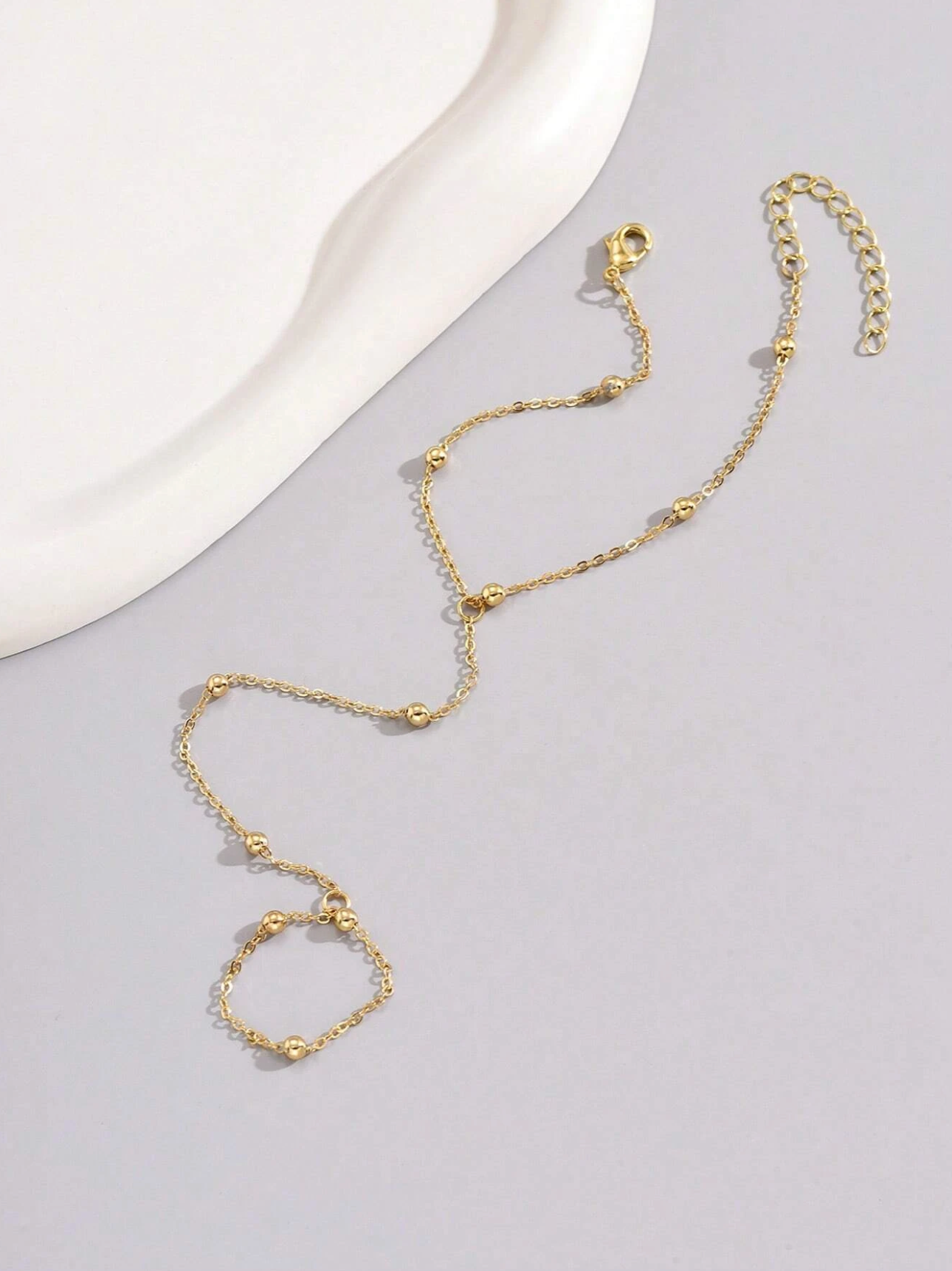 Perla Finger Bracelet