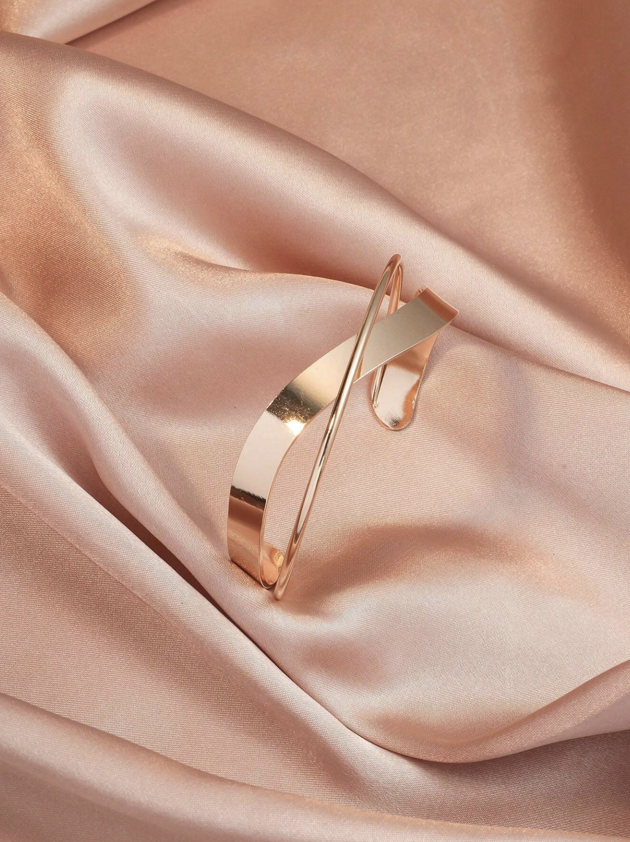 Lazo Bracelet
