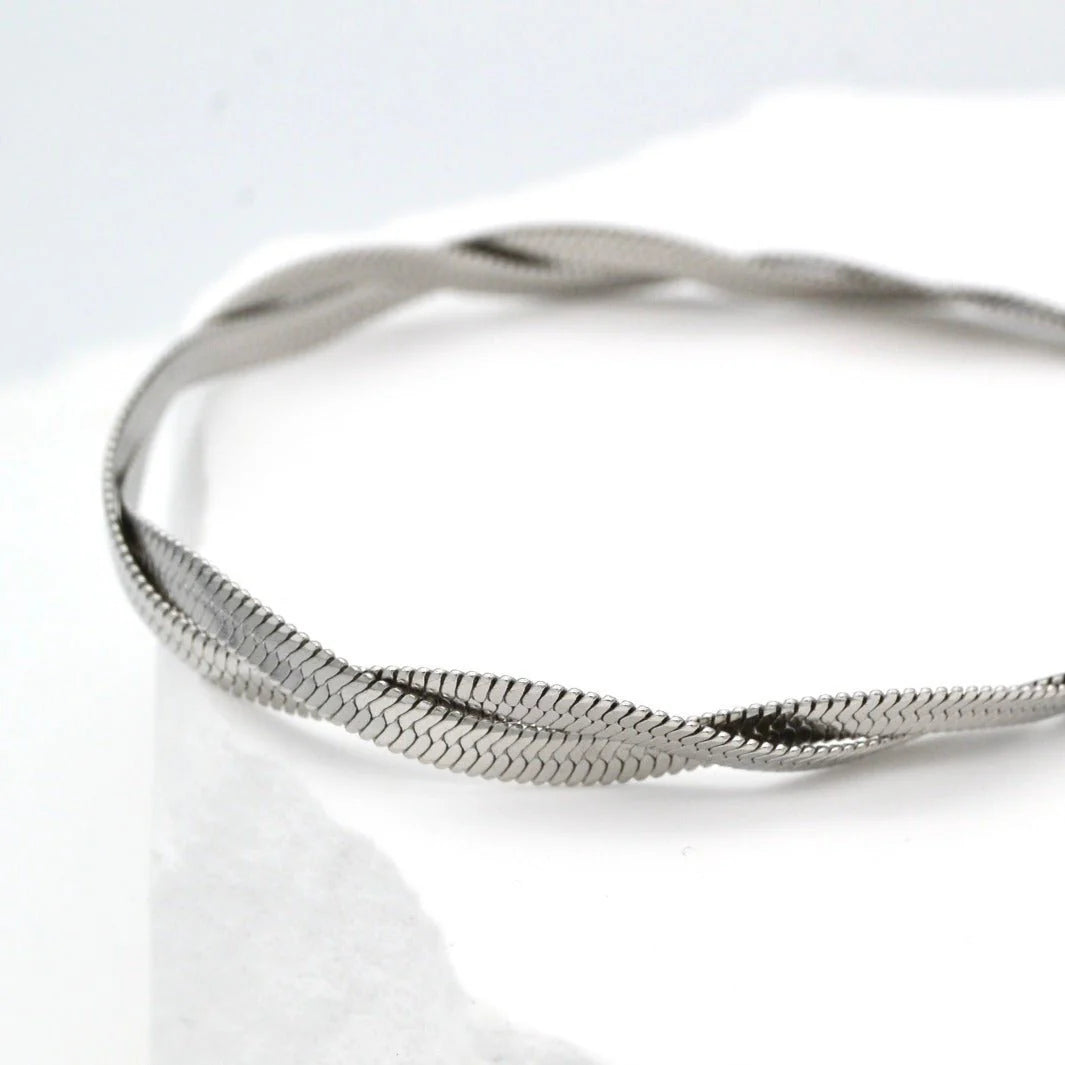 Tresse Necklace