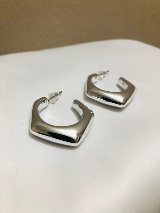 Safa Pentagon Earrings